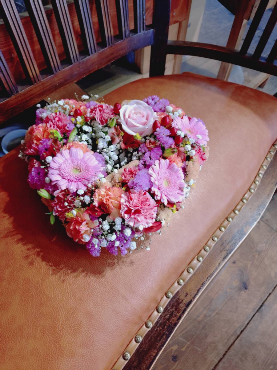 花にやさしい店内